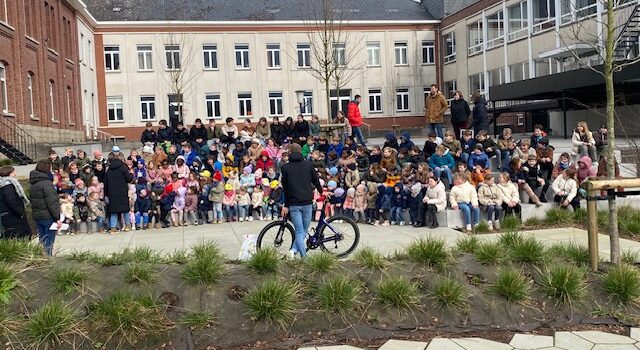 Robbe Ghys bezoekt onze school Robbe Ghys bezoekt onze school
